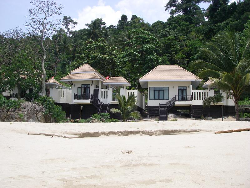 Beachfront Villas