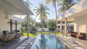 The inviting pool The inviting pool