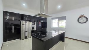 A closer look at the kitchen