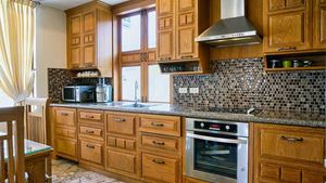 A closer look at this impressive kitchen