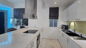 A closer look to kitchen and island