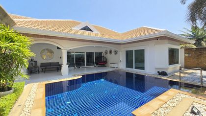 A gorgeous downtown property