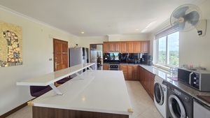 A great kitchen for a condo