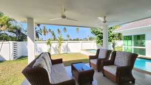 A large and cosy covered terrace