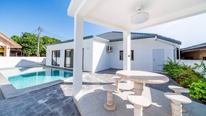A shaded Sala and the pool