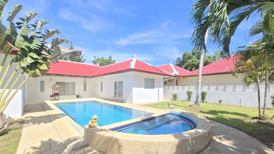 A spacious and friendly villa