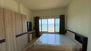 A spacious bedroom on the sea - How beautiful A spacious bedroom on the sea - How beautiful