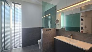 All 3 bathrooms are top-modern All 3 bathrooms are top-modern