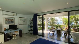 All 3 bedrooms have access and views to the sea