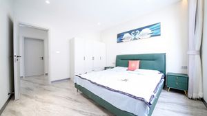 All bedrooms offer their en-suite bathroom