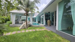 An idyllic and peaceful garden An idyllic and peaceful garden