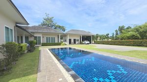 Another angle of the pool area