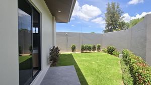 Bedroom with intimate garden patch