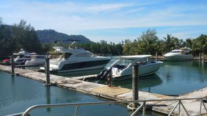 Even a marina is around the corner