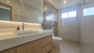 Four en-suite plus an outdoor bahtroom