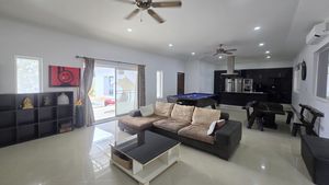 Generous living area