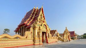 Huai Yai`s beautiful landmark is just a few 100 meters away