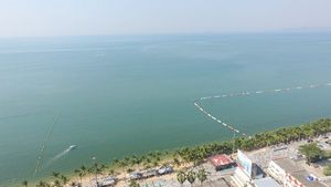 Jomtien beach at your footsteps