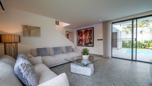 Light, chic and airy - the living-room