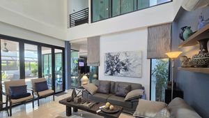 Light and airy - the living-area Light and airy - the living-area