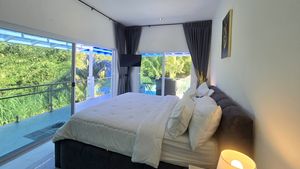 Master-bedroom with a view