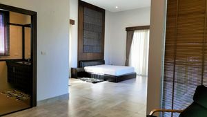 More a suite than a bedroom
