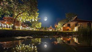 Romantic resort-atmosphere at moonlight