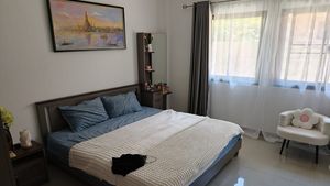 Spacious and cosy, another angle