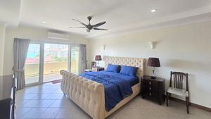 The 2nd of 2 bedrooms