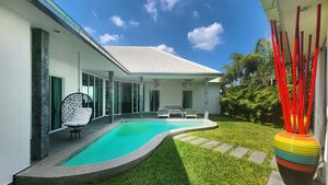 The L-shaped villa