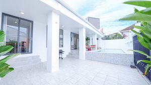 The carport and terrace area