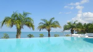 The communal beachfront infinity pool