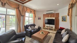 The cosy lounge-area The cosy lounge-area