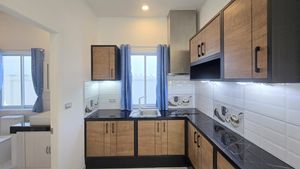 The guesthouses kitchen
