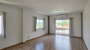The large and versatile room of the 2nd floor