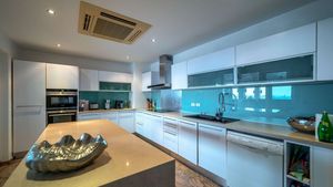 The main kitchen assisting to prepare stumtous meals