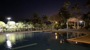 The projects pool and gym are rigth at the beach