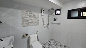 The property offers 3 bathrooms