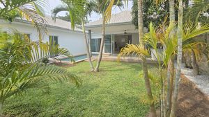 The property offers  total privacy