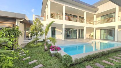 What a gorgeous home