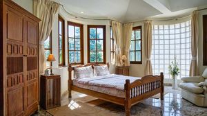 Yet another lovely bedroom