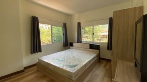 Yet another modern bedroom Yet another modern bedroom