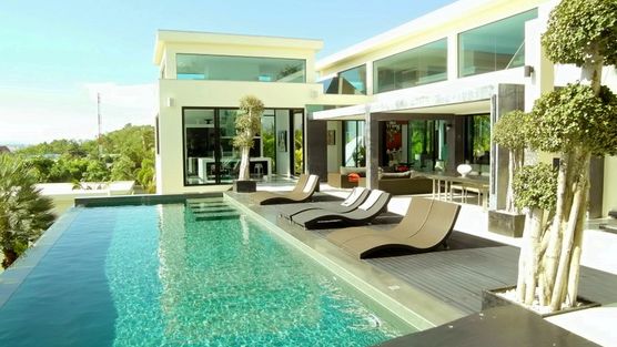 Pool and main living-area of this high end residence above Pattaya