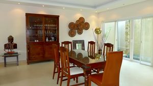 Spacious dining-area