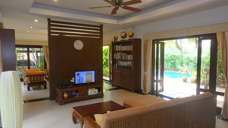 3 Bedroom Downtown Thai Bali Style Villa In Secure Village